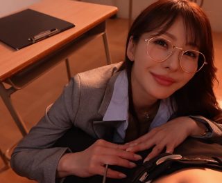 Sex với cô giáo Ozawa xinh cực 4 mắt